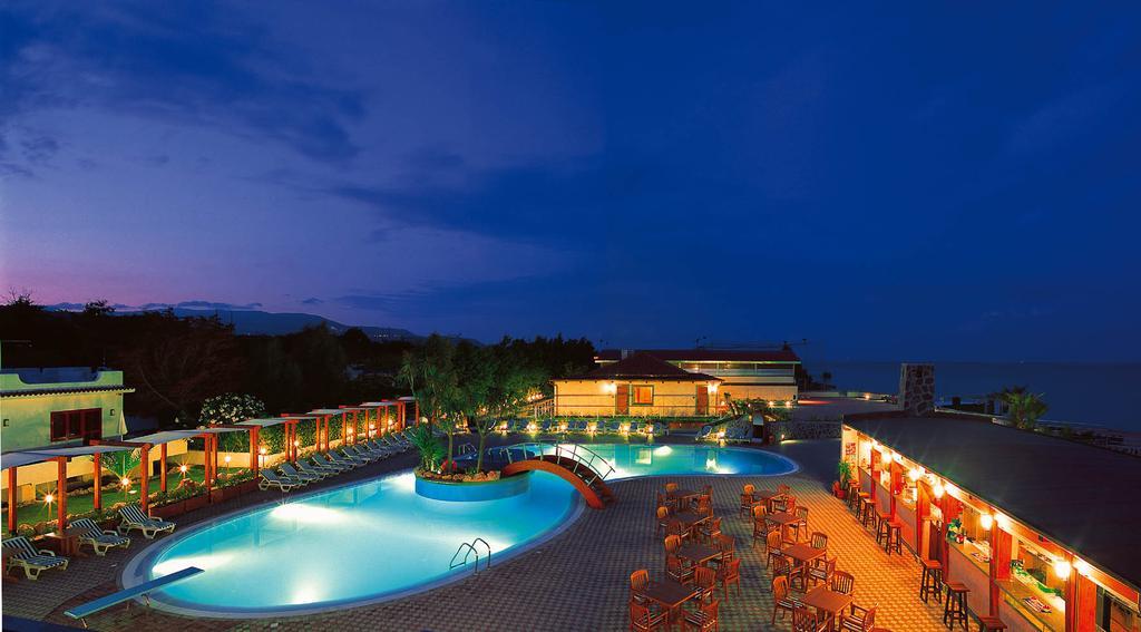 Trevi Village Campora San Giovanni Exterior photo